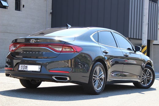 d02cf1bcd6fd7b9d43823c5a578c6a17_1529671