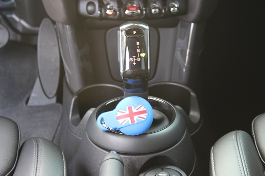 9c6969b4bc346832e63e44b74036d54a_1537179